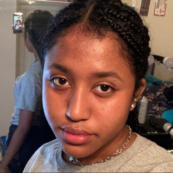 Meet your Posher, Siri - Picture 1 of 1